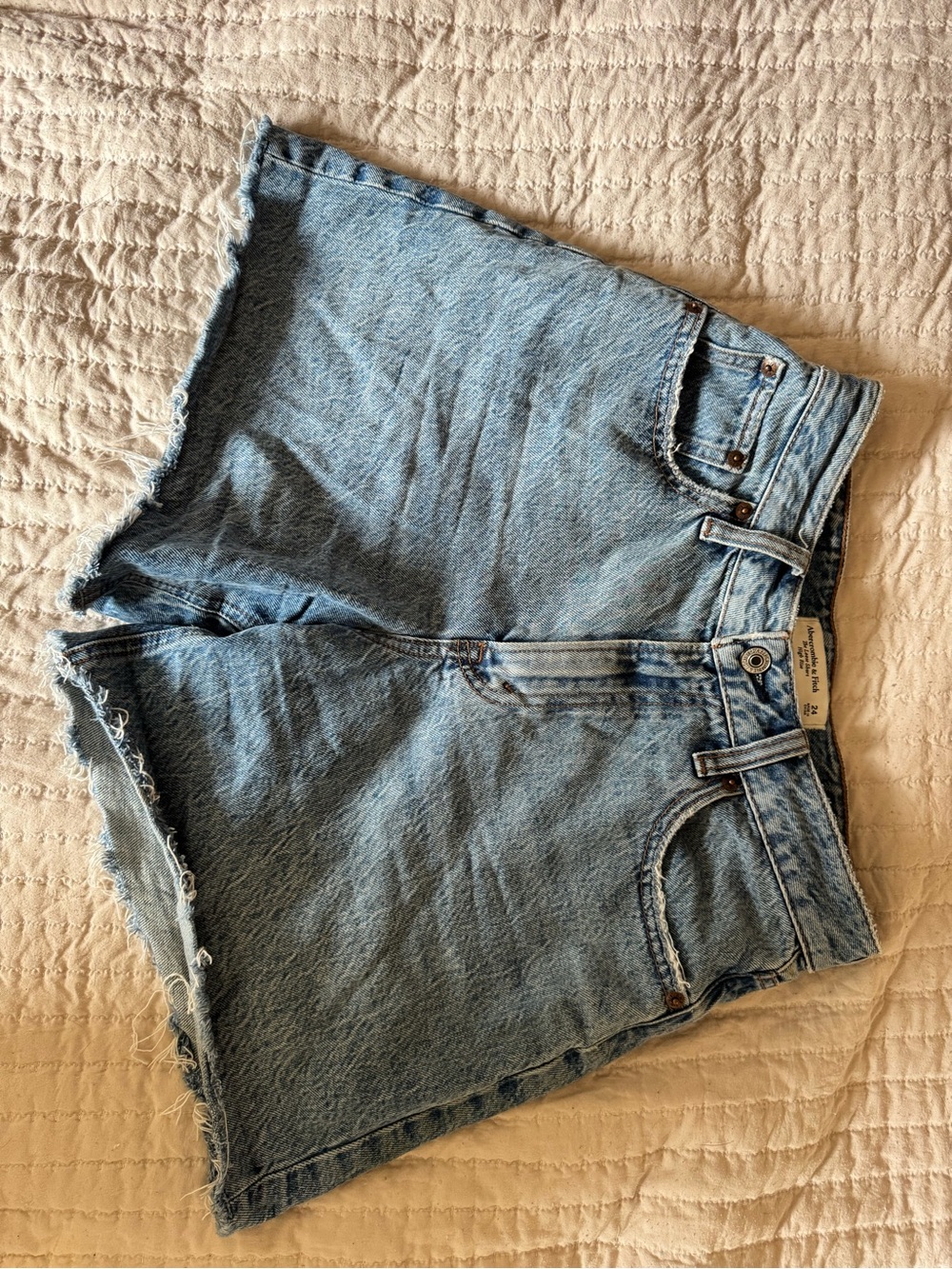 Abercrombie and fitch curve love loose jean shorts